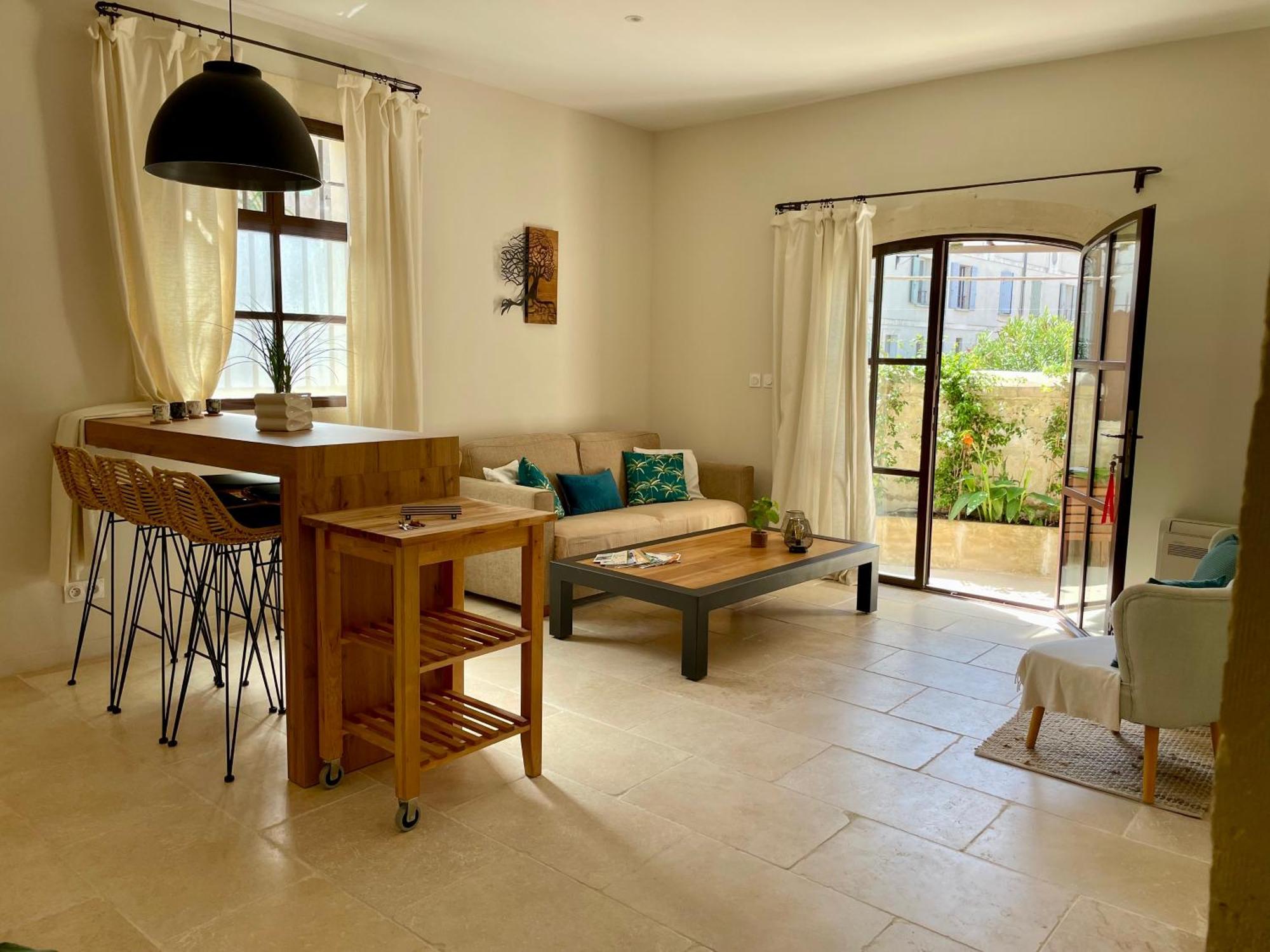 Maison De Village Fontvieille Eksteriør bilde